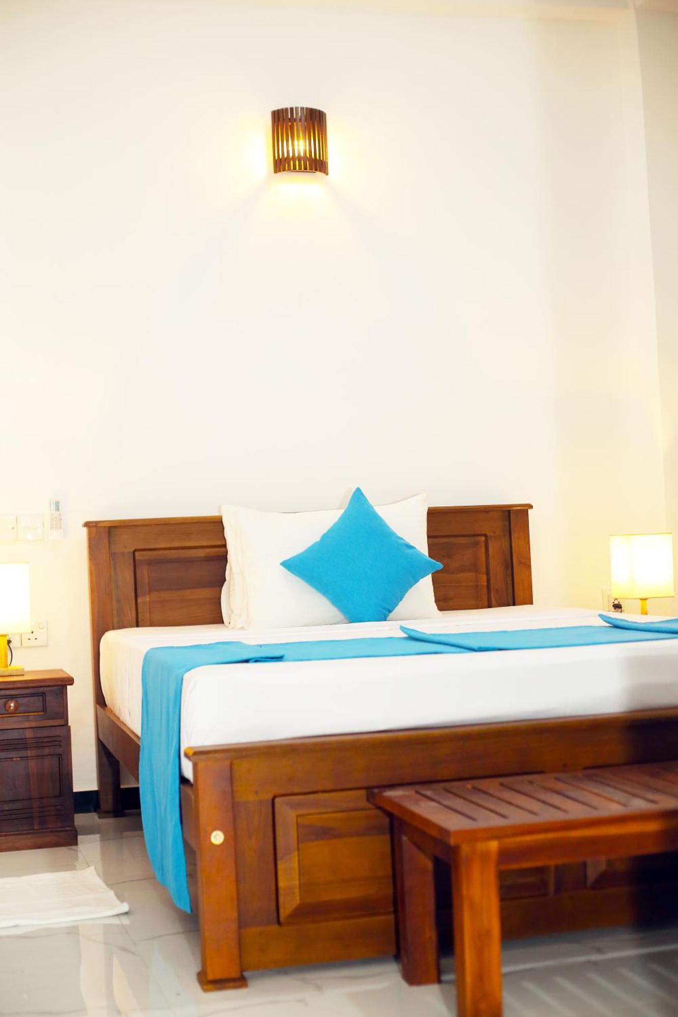 The Blue Haze Weligama Hotel ภายนอก รูปภาพ